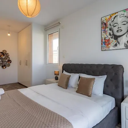 Starlet 1-bedroom In شقة *