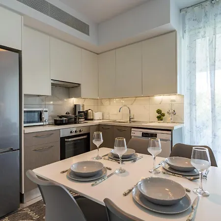 Apartament Starlet 1-bedroom In *